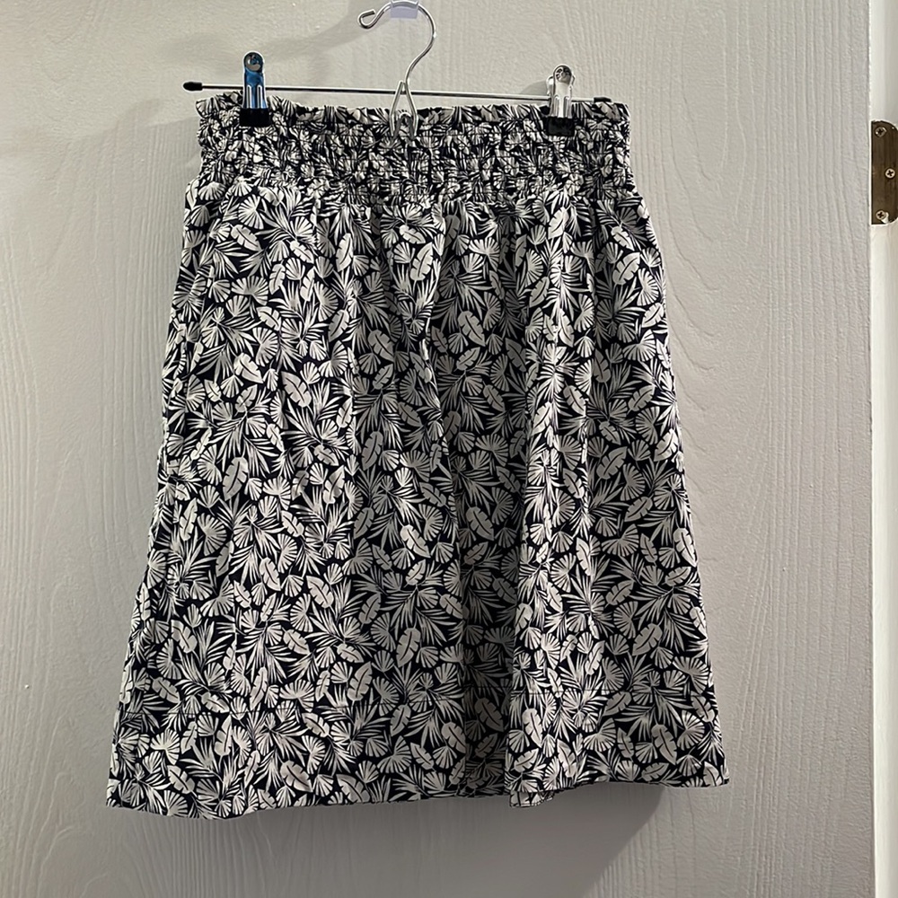 Boden Georgia Skirt, French Navy, Palm pattern - Picture 2 of 3